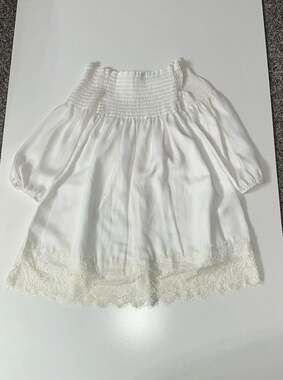 BB Dakota Off-the-Shoulder Smocked White Lace Hem Blouse M